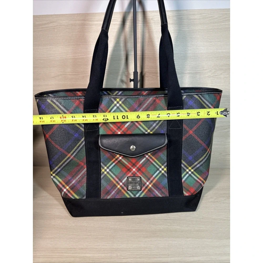 Dooney & Bourke used very
